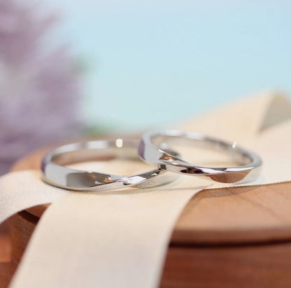 925 pure Silver Couple Mobius Rings